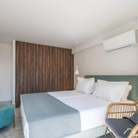 Nama Sea Side Suites Pláka Екстериор снимка