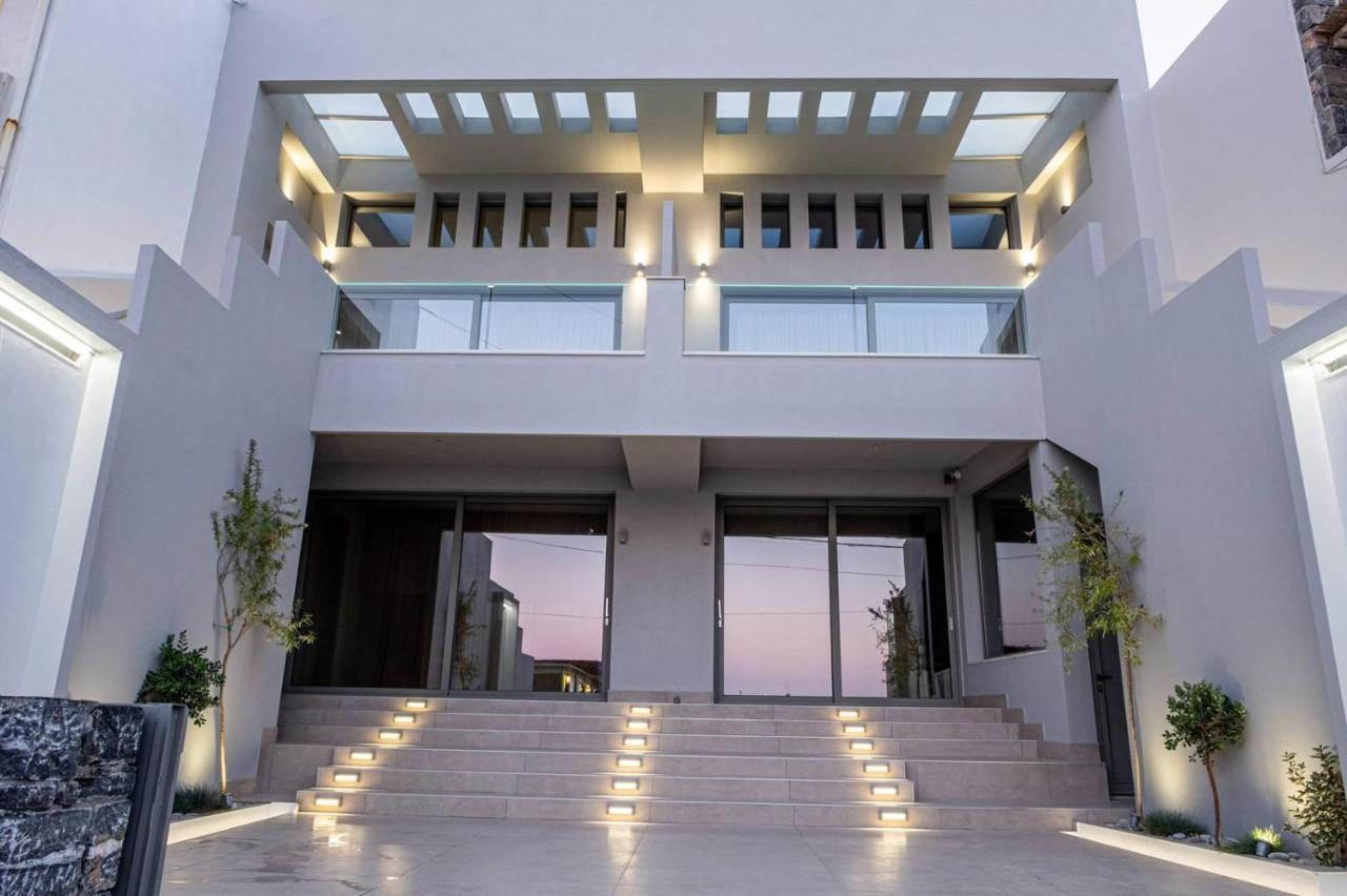 Nama Sea Side Suites Pláka Екстериор снимка