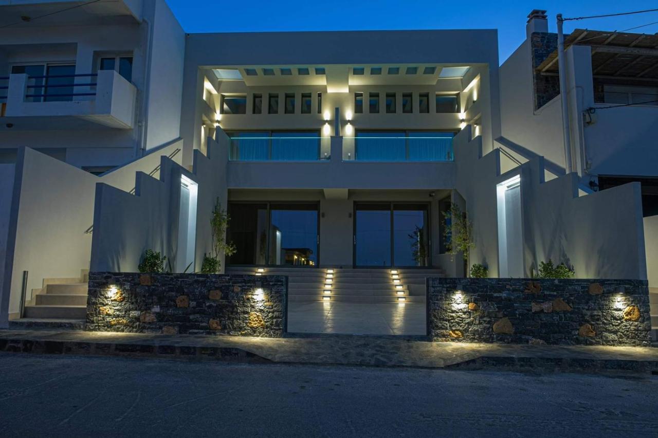 Nama Sea Side Suites Pláka Екстериор снимка
