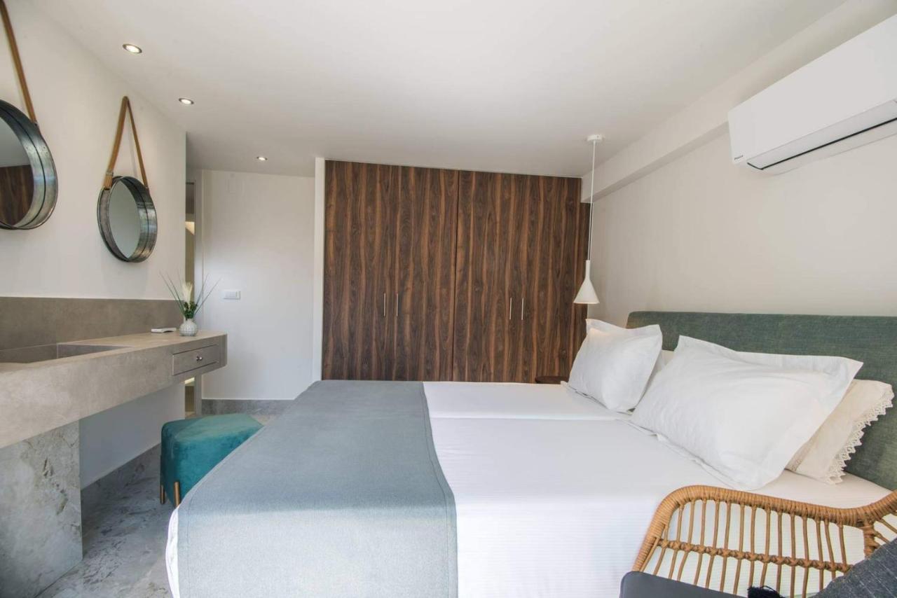 Nama Sea Side Suites Pláka Екстериор снимка